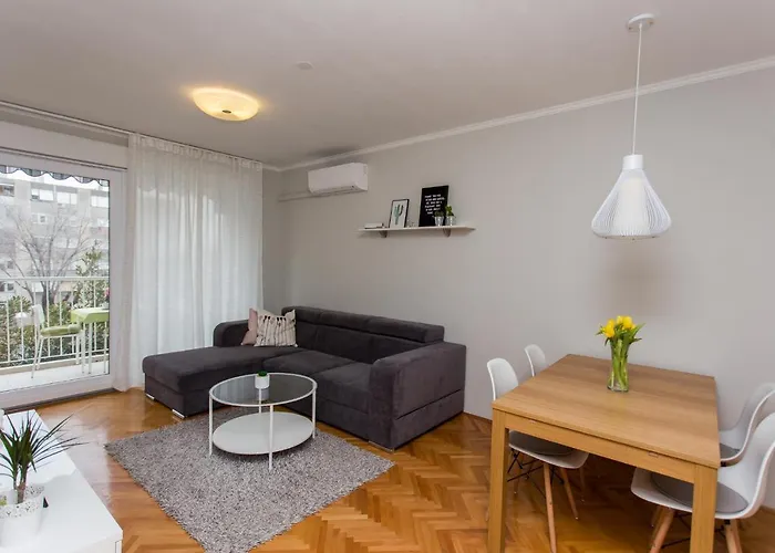 Sweet Apatment شقة *